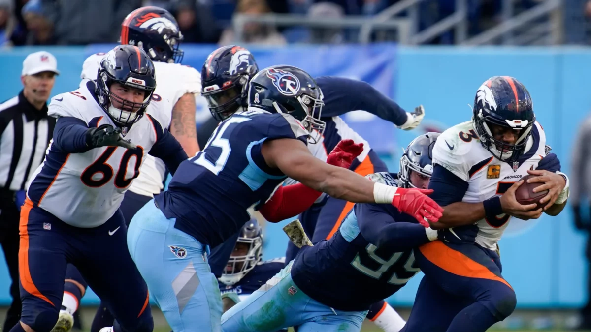 Titans at Broncos