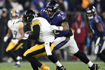 Pittsburgh Steelers at Baltimore Ravens