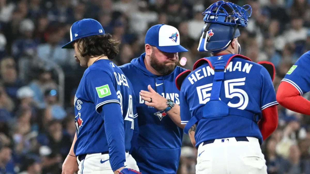 Boston Red Sox beats Toronto Blue Jays 5-0