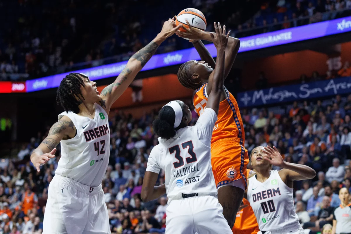 Connecticut-Sun-at-Atlanta-Dream